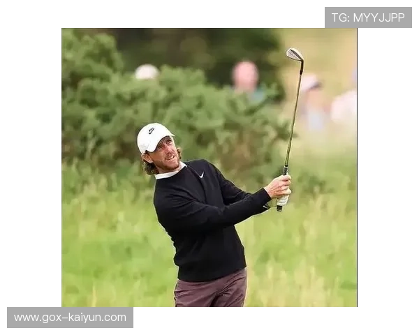 BMW锦标赛惊现戏剧性一幕,苍蝇“助攻”弗利特伍德球进洞 BMW锦标赛惊现戏剧性一幕,苍蝇“助攻”弗利特伍德球进洞